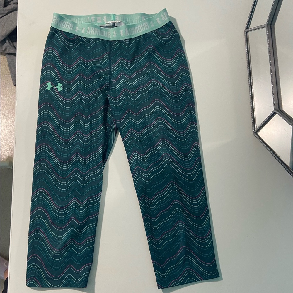 Girls Medium Green Under Armour Capris